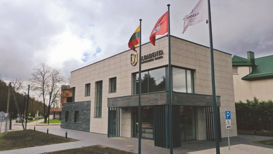 Albadenta klinika